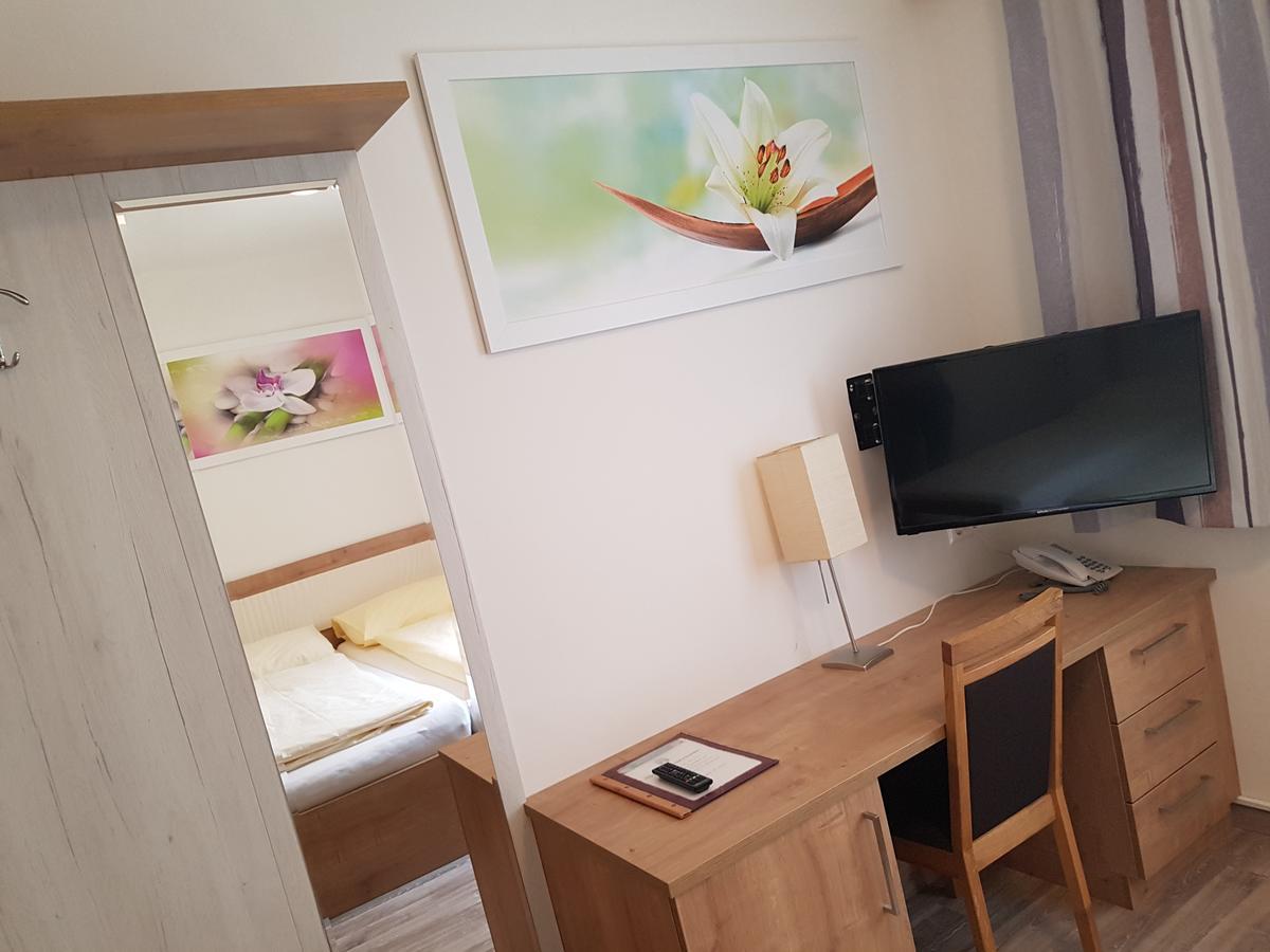 Hotel Lenau Stockerau Ngoại thất bức ảnh
